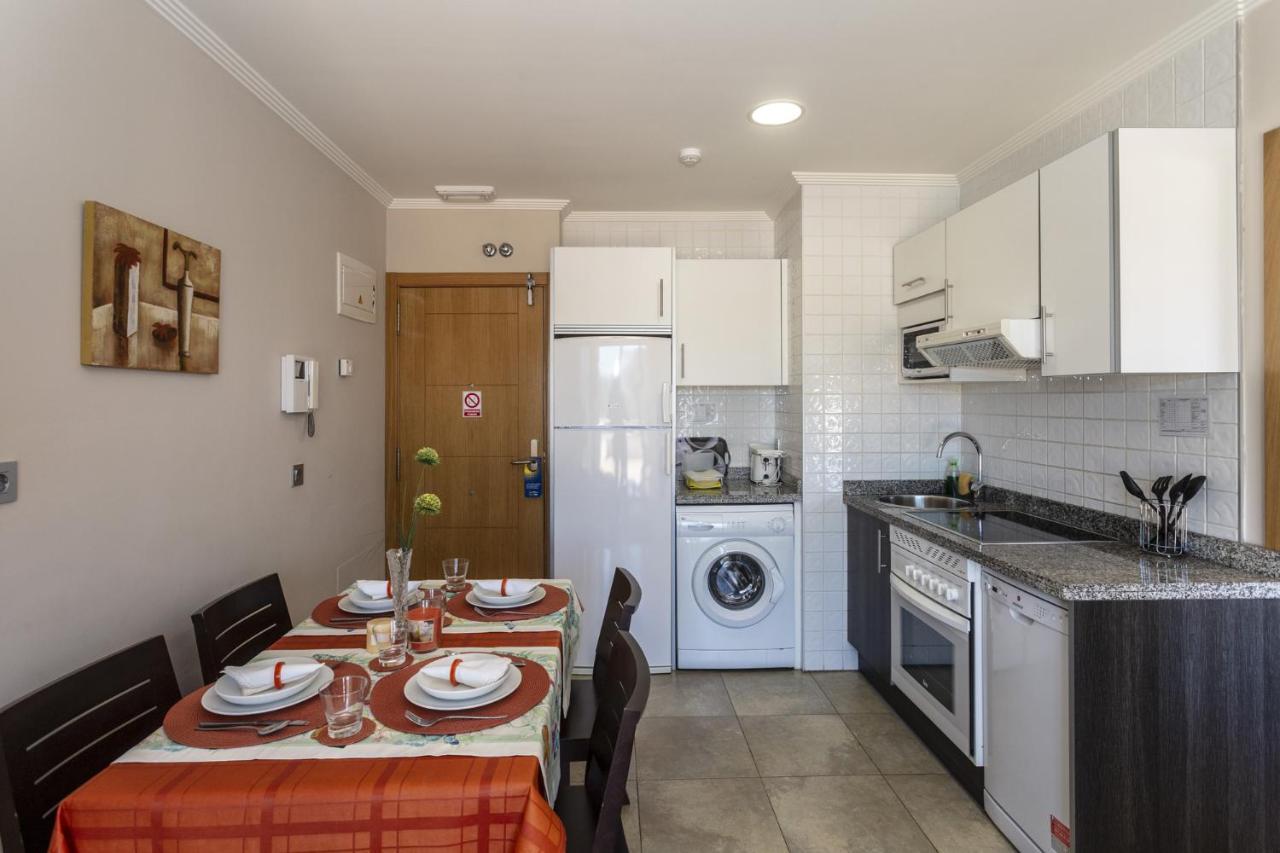 Apartamentos Turisticos Playa De Tapia Tapia De Casariego Exterior foto