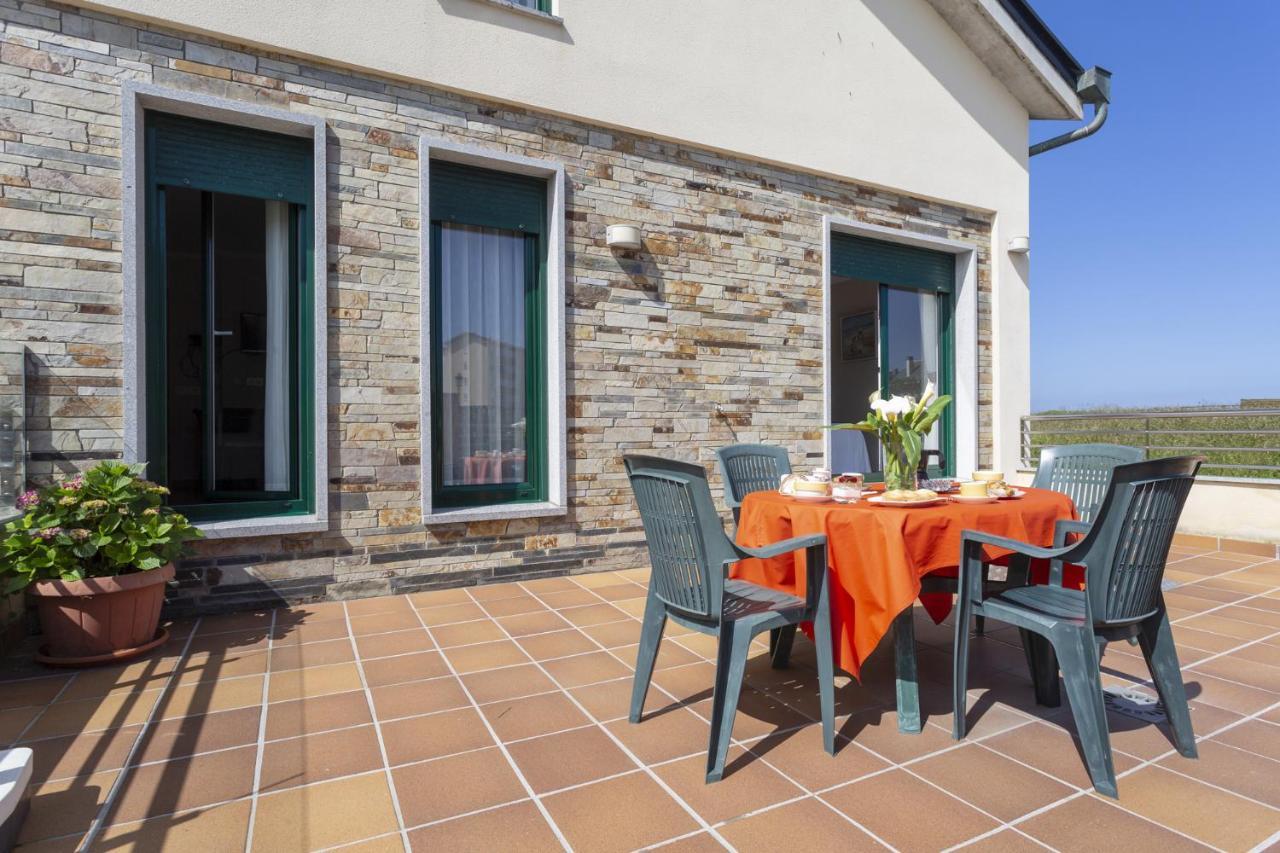Apartamentos Turisticos Playa De Tapia Tapia De Casariego Cameră foto